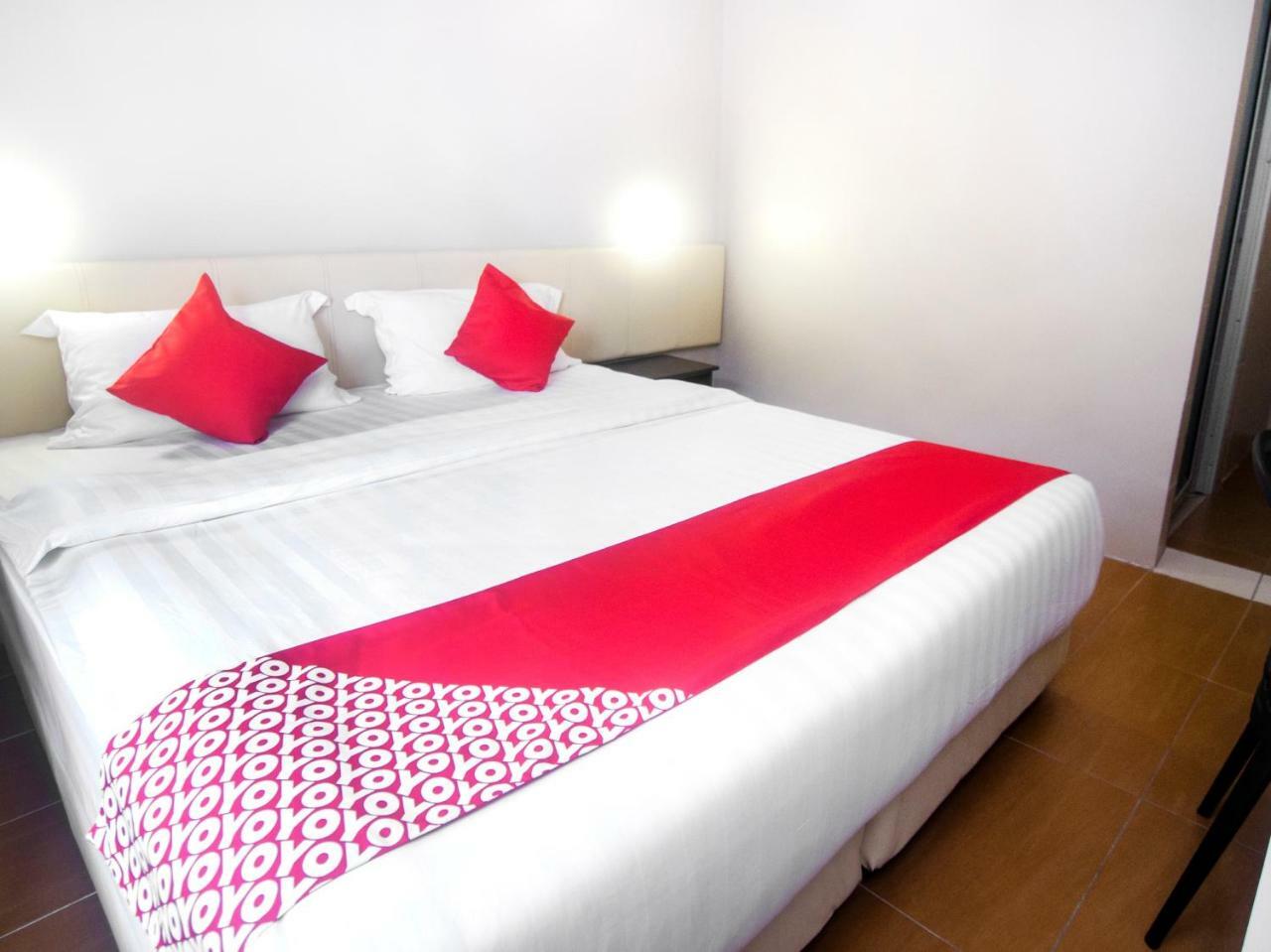 Oyo 897 Ibc36 Business Stay Kuching Ngoại thất bức ảnh