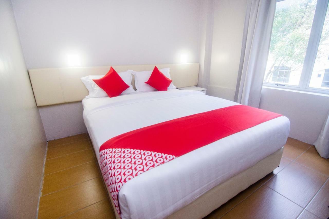 Oyo 897 Ibc36 Business Stay Kuching Ngoại thất bức ảnh