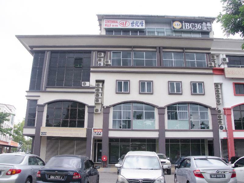 Oyo 897 Ibc36 Business Stay Kuching Ngoại thất bức ảnh