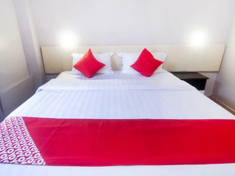 Oyo 897 Ibc36 Business Stay Kuching Ngoại thất bức ảnh