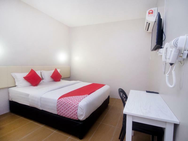 Oyo 897 Ibc36 Business Stay Kuching Ngoại thất bức ảnh