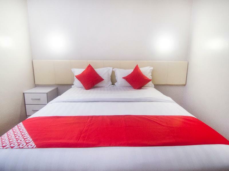 Oyo 897 Ibc36 Business Stay Kuching Ngoại thất bức ảnh