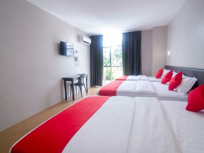 Oyo 897 Ibc36 Business Stay Kuching Ngoại thất bức ảnh