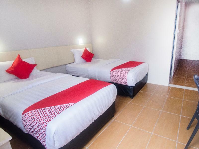 Oyo 897 Ibc36 Business Stay Kuching Ngoại thất bức ảnh